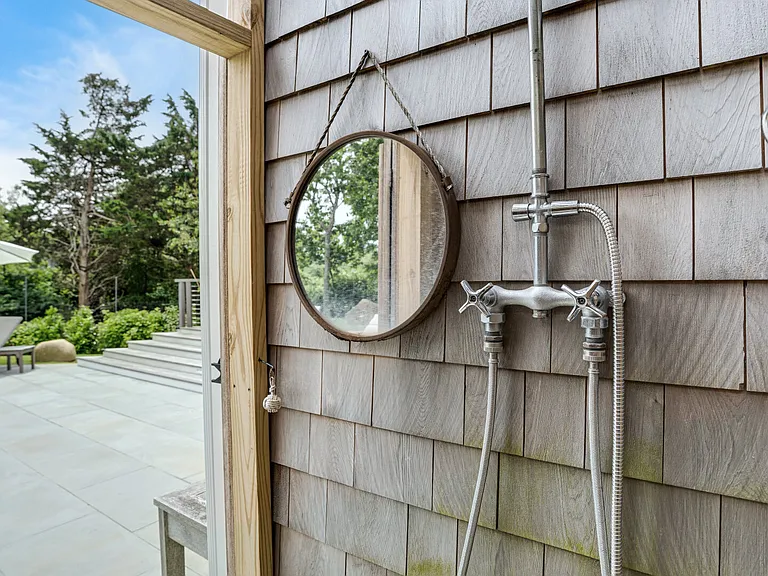 21 Fenwick Rd — Photo 44
