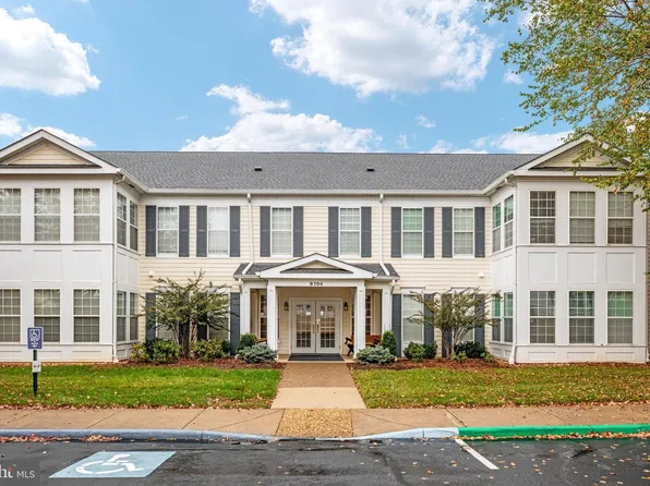6704 Holly Farm Ln Unit 112, Warrenton, VA 20187
