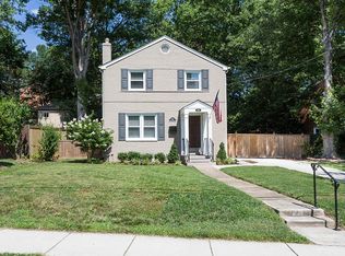 1805 S George Mason Dr, Arlington, VA 22204