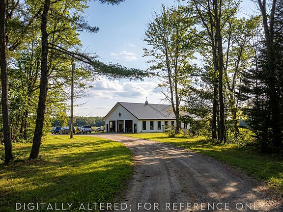 3rd image of 474 N Howland Road