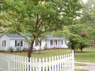 136 Nunnally St, Rutledge, GA 30663