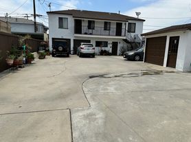 6137 Heliotrope Ave, Maywood, CA