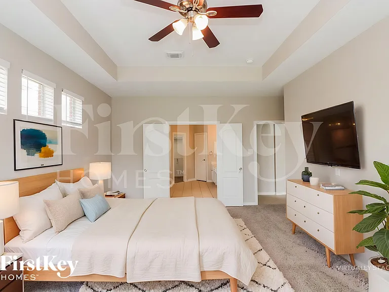 13206 Indigo Creek Ln — Photo 11