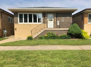 5330 S Hunt Ave, Summit, IL 60501