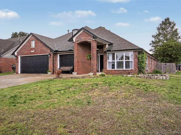 19702 E 44th St S, Broken Arrow, OK 74014
