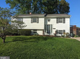 1002 Dunholme Rd, Reisterstown, MD 21136