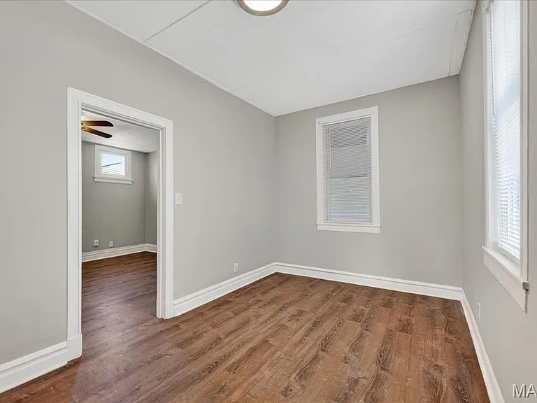 6118 Vermont Ave — Photo 16