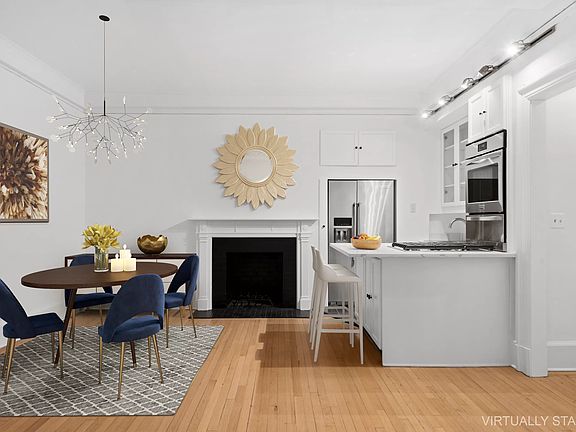 3rd image of 212 E 48th St APT 2E