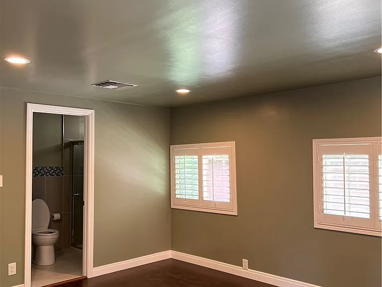7657 Teesdale Ave — Photo 9