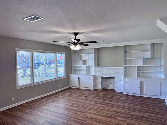 4th image of 4917 Jerri Ln
