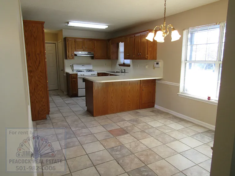 29 Burns Dr — Photo 4