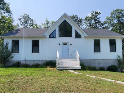 249 Fairview Oaks Ln, Berkeley Springs, WV, 25411