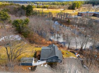 62 Hooksett Road, Auburn, NH 03032