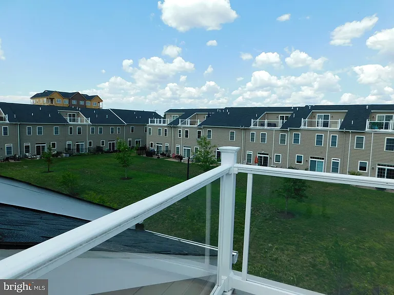 16740 River View Cir — Photo 18