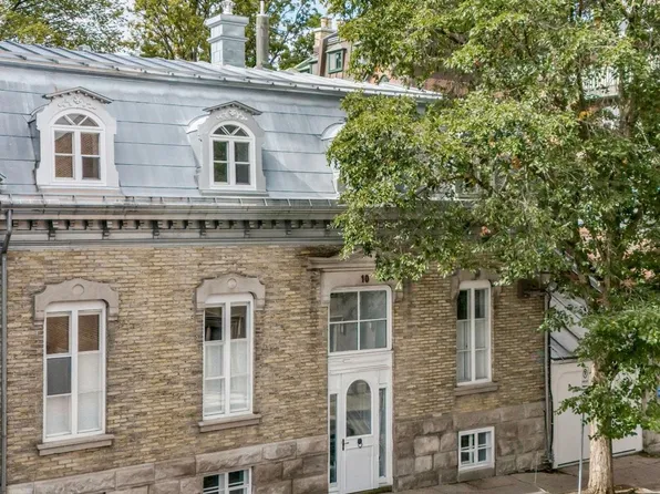 10 Rue Des Grisons, Quebec, QC G1R 4M7