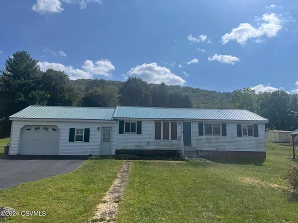 120 E Market St, Trevorton, PA 17881