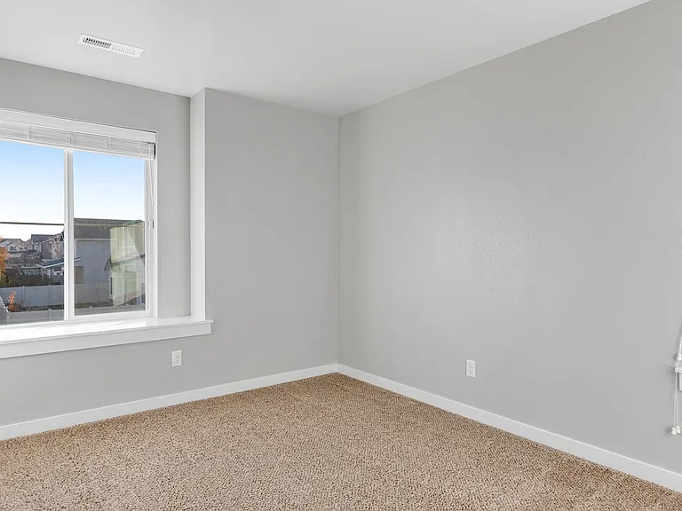133 S Baraya Way — Photo 34