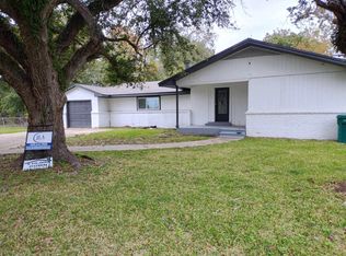 510 W Decatur Ave, Orange, TX 77630