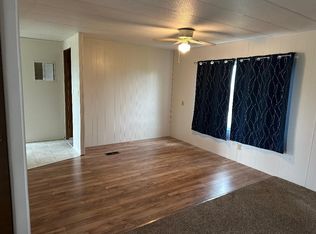 130 Off Pl, Burbank, WA 99323