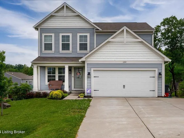 1352 Bogard Ln, Mount Washington, KY 40047