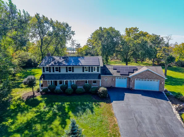 32876 N Atkinson Rd, Grayslake, IL 60030