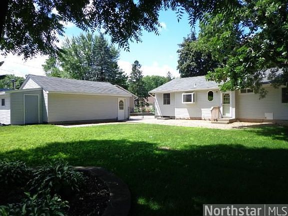 2nd image of 3670 Cranbrook Dr