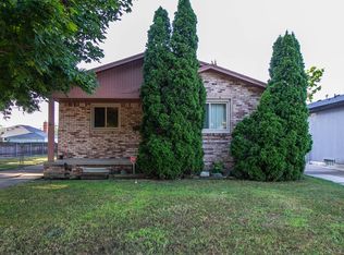 18028 Oak Ave, Eastpointe, MI 48021
