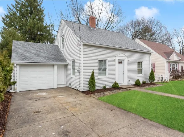 13 Harris Ave, Johnston, RI 02919