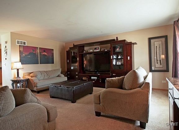2nd image of 1134 Wabena Ave