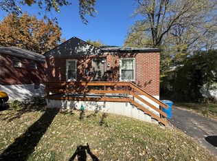 7129 Dawson Pl, Saint Louis, MO 63136