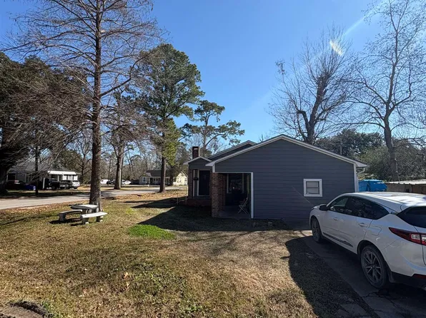 4095 Woodlawn Ave, Beaumont, TX 77703