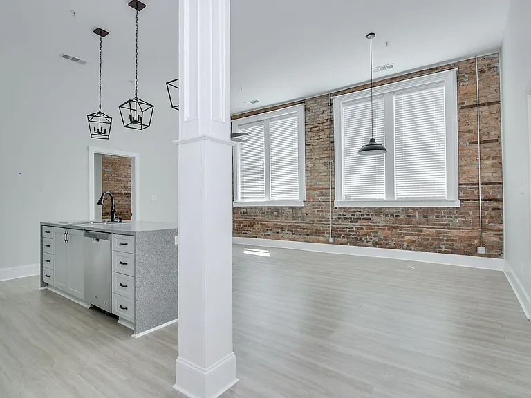 164 N Louisville St #2 — Photo 17