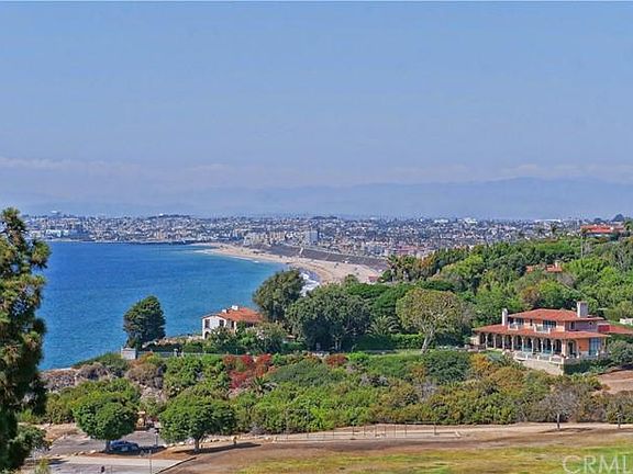 3rd image of 396 Palos Verdes Dr W