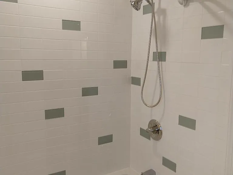 5 Warren St #2 — Photo 8