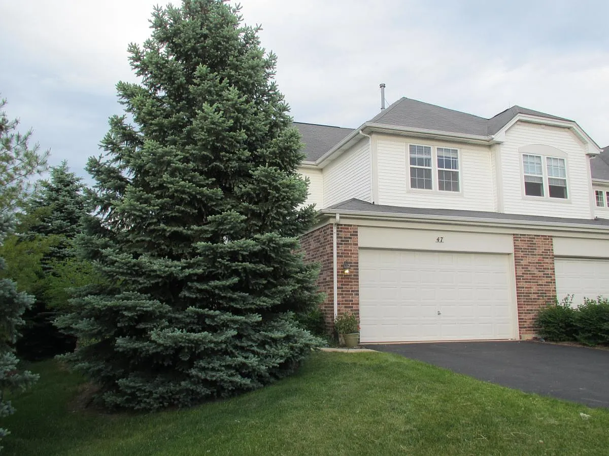 Building Photo - 47 Tanglewood Dr