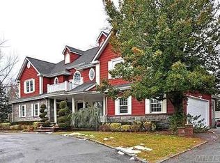 828 Channel Rd, Woodmere, NY 11598