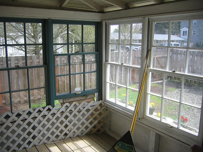 1560 SE Oak St — Photo 14