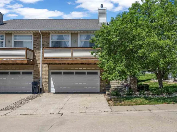 1516 Ranier Dr, Iowa City, IA 52246