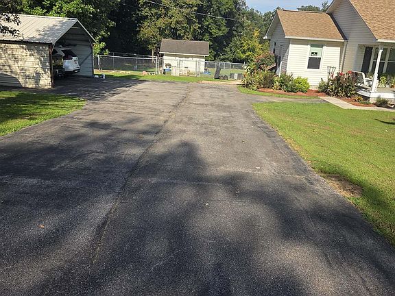 2nd image of 295 Winkles Rd