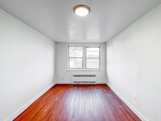 5th image of 78-21 32nd Ave #1R