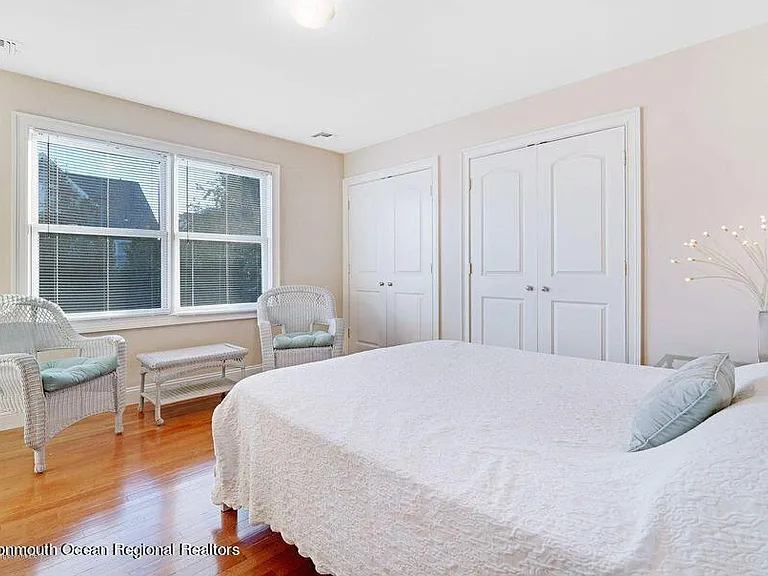 417 15th Ave — Photo 15