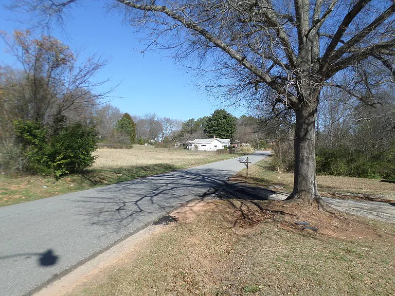 535 Arkwright Dr — Photo 17