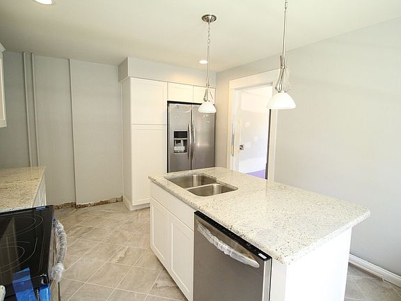 Gorgeous kitchen with stainless appliances