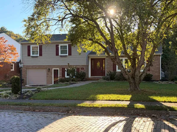 1105 2nd St, Huntington, WV 25701