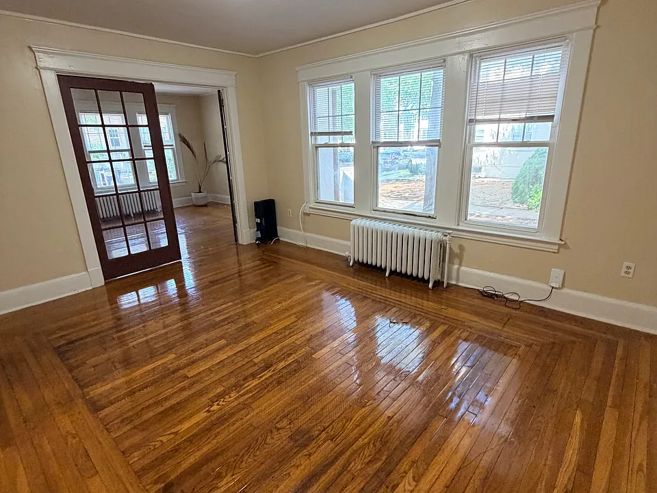 35 Argonne St #7