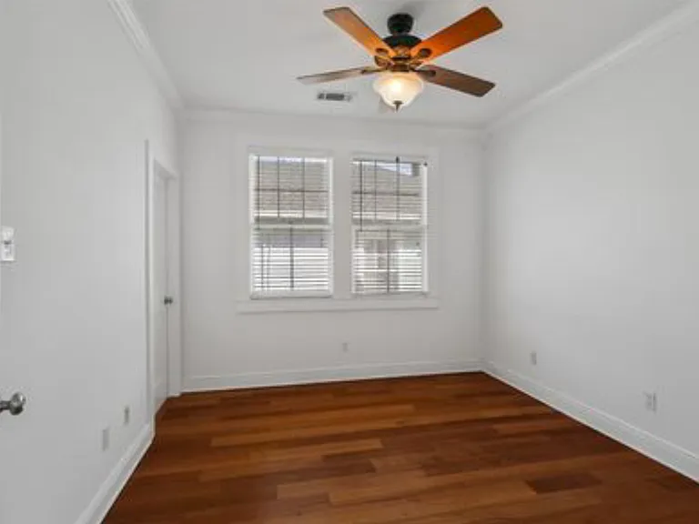 4929 S Galvez St — Photo 10
