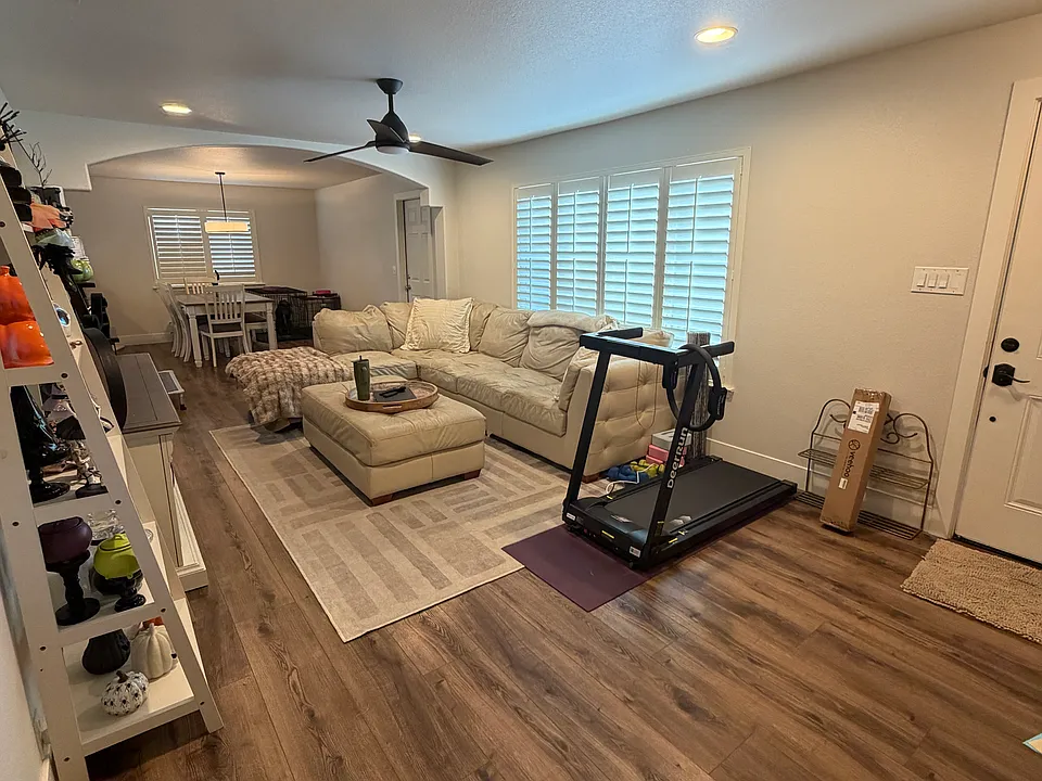 13115 Dry Creek Rd