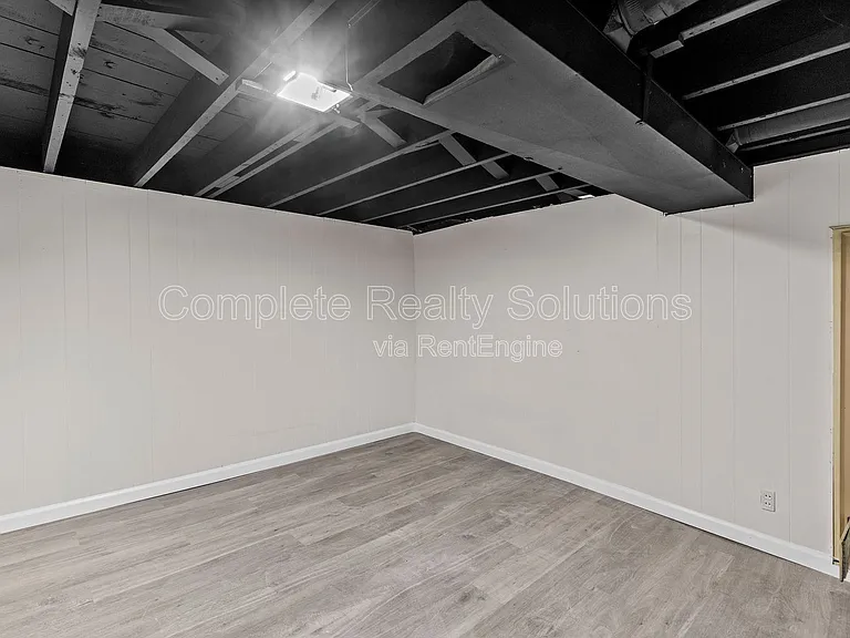 9551 Cantwell Dr — Photo 18