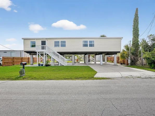 13028 Keel Ct, Hudson, FL 34667