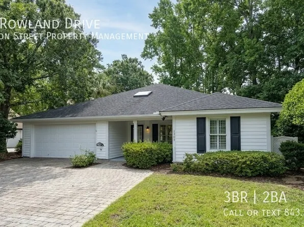 1305 Rowland Dr, Saint Helena Island, SC 29920